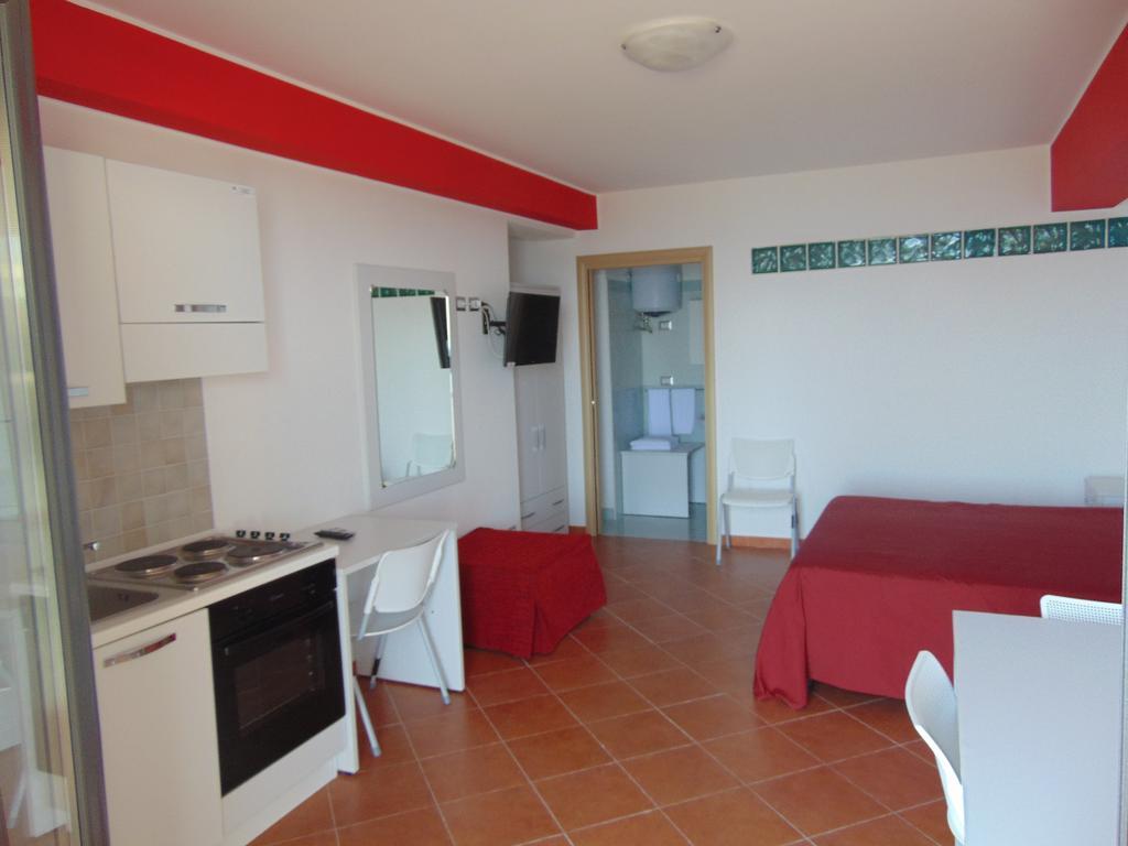 Tus'Hotel Apartments Tusa Buitenkant foto