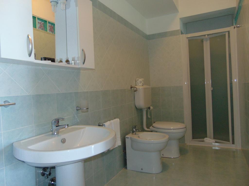 Tus'Hotel Apartments Tusa Buitenkant foto