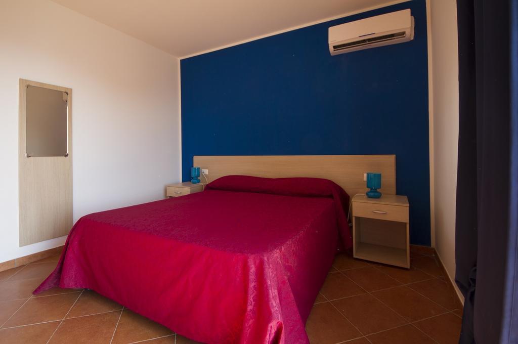 Tus'Hotel Apartments Tusa Buitenkant foto